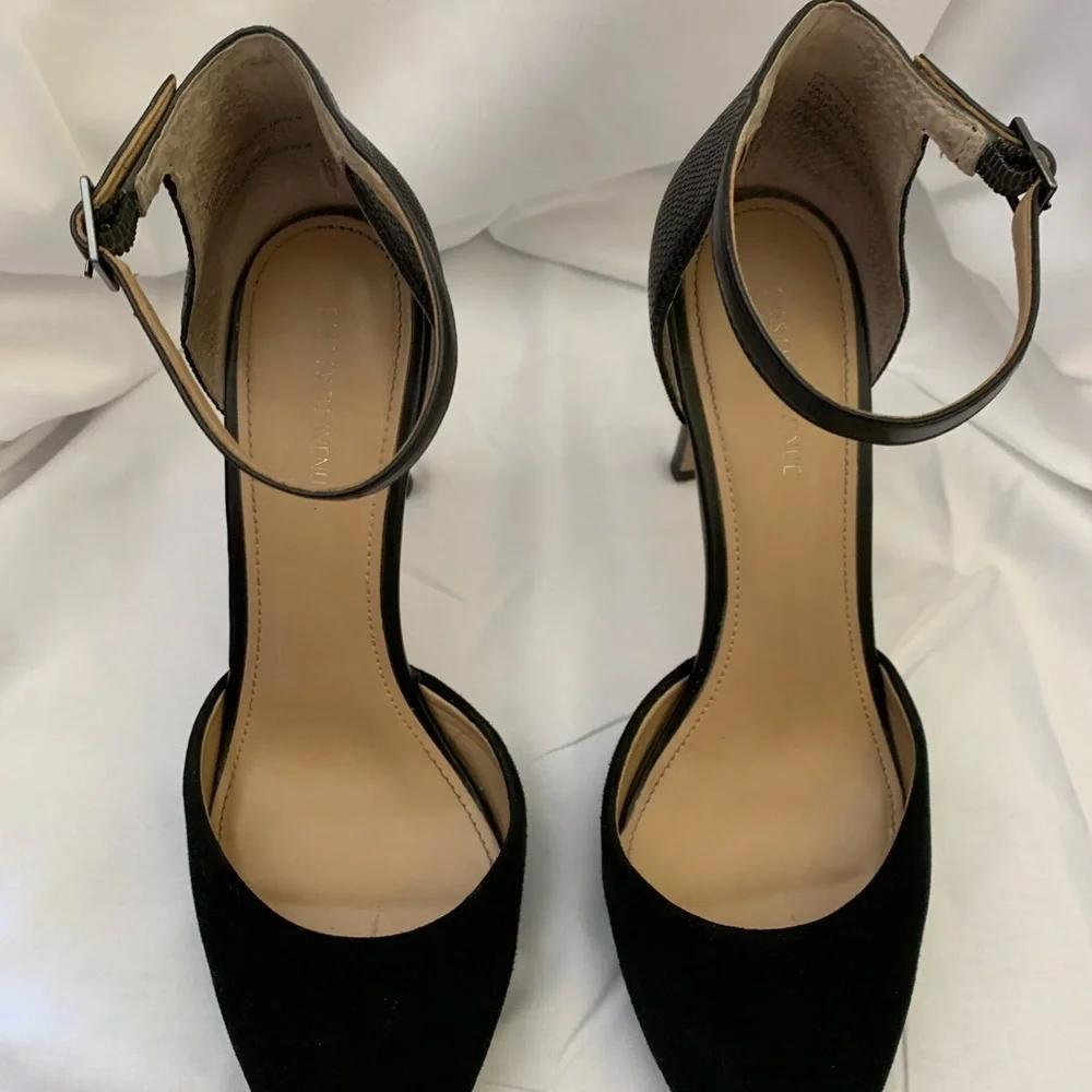 Sak’s Fifth Avenue 4” Heels